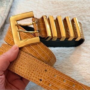 Vintage Escada made in Italy Gold and Yellow Croc-Embossed Belt